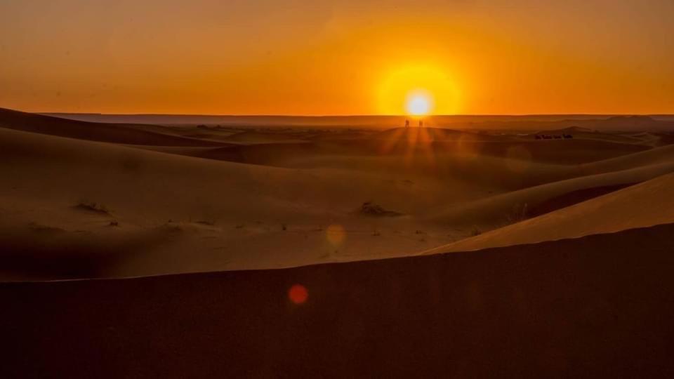 Bivouac Le Petit Prince Merzuga Kültér fotó