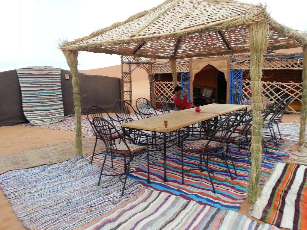 Bivouac Le Petit Prince Merzuga Kültér fotó