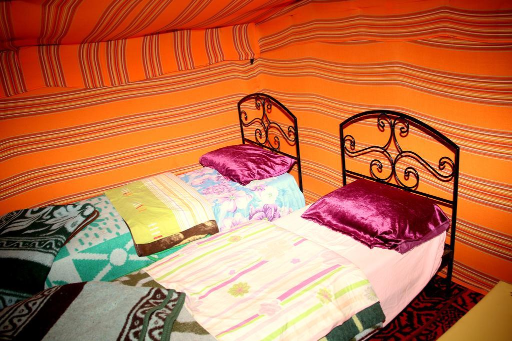 Bivouac Le Petit Prince Merzuga Kültér fotó